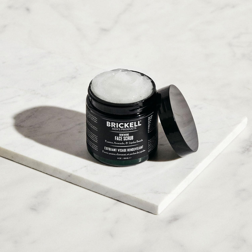 Brickell Men'S Scrub Viso Rinnovatore per Uomo, Naturale E Biologico, Scrub Viso Esfoliante Formulato Con Perline Di Jojoba, Extra Di Caffè E Pomice, 118Ml, Profumato
